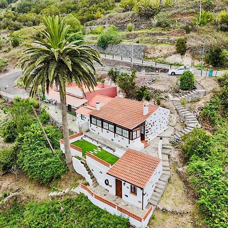 Holiday House Cruz De Tierno Agulo Exterior photo