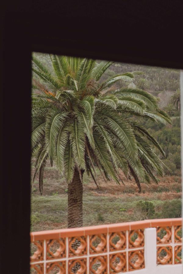 Holiday House Cruz De Tierno Agulo Exterior photo