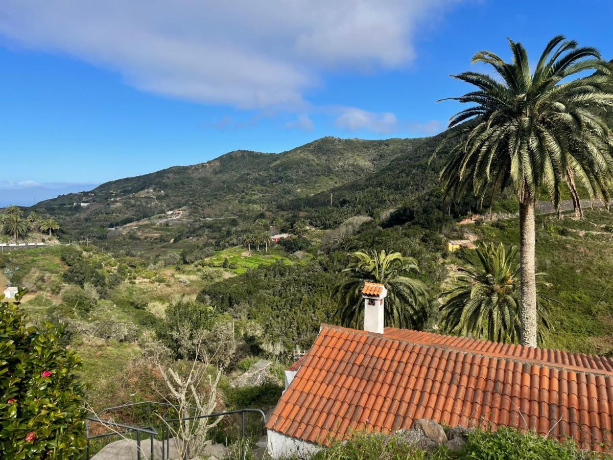 Holiday House Cruz De Tierno Agulo Exterior photo