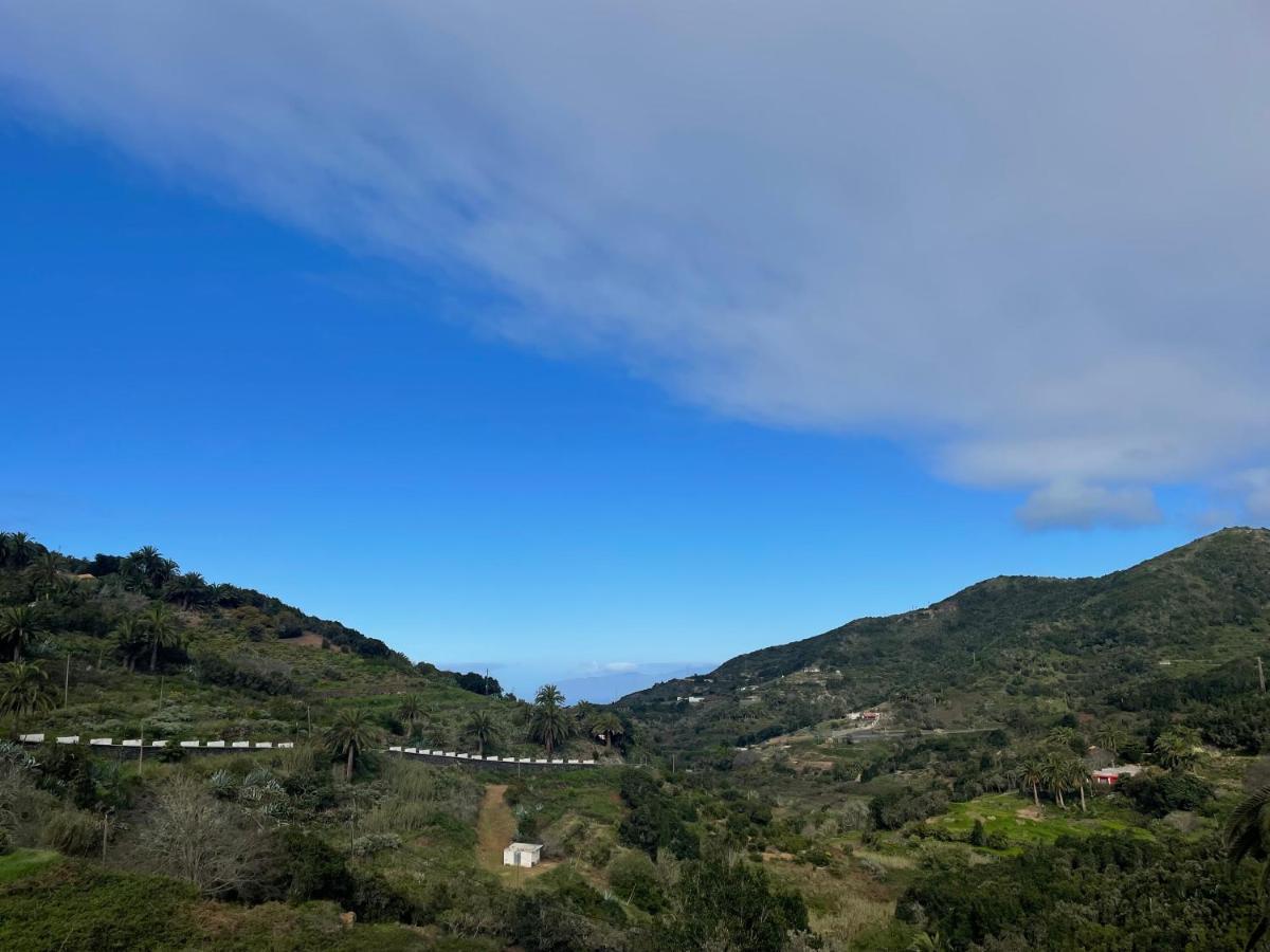 Holiday House Cruz De Tierno Agulo Exterior photo